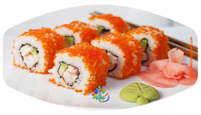 معرفی معروفترین غذاهای زاپنی   سوشی (Sushi)  سوشی ترکیبی از برنج آغشته‌شده به سرکه و غذاهای دریایی است؛ هرچند گاهی اوقات، مواد دیگری نیز به این ترکیب اضافه می‌شود.