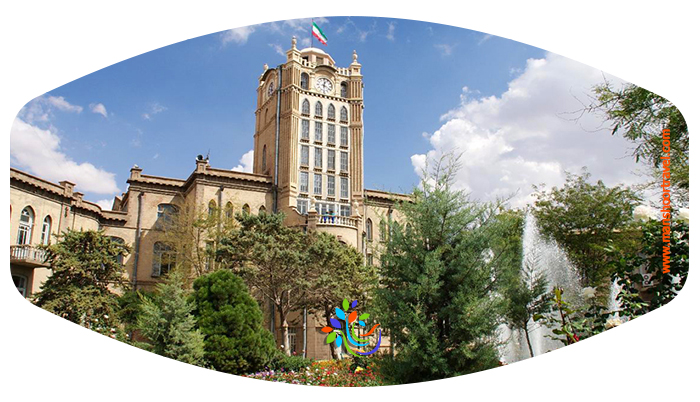 موزه شهرداری تبریز، یکی از جاذبه‌های شهر است که در داخل کاخ شهرداری تبریز قرار دارد. تاریخ ساخت کاخ شهرداری به سال‌های 1314 تا 1318 برمی‌گردد و مدت‌ها به عنوان دفتر اصلی شهر تبریز مورد استفاده قرار می‌گرفت.