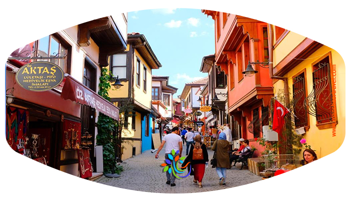 اسکی شهیر (Eskişehir) که برگردان آن به زبان فارسی به معنی شهر قدیمی می باشد یکی از شهرهای توریستی  ترکیه، در امتداد رودخانه پرسوک و در حدود 200 کیلومتری غرب آنکارا و حدود 300 کیلومتری جنوب شرقی استانبول قرار دارد. این شهر در نزدیکی محل شهر باستانی Dorylae