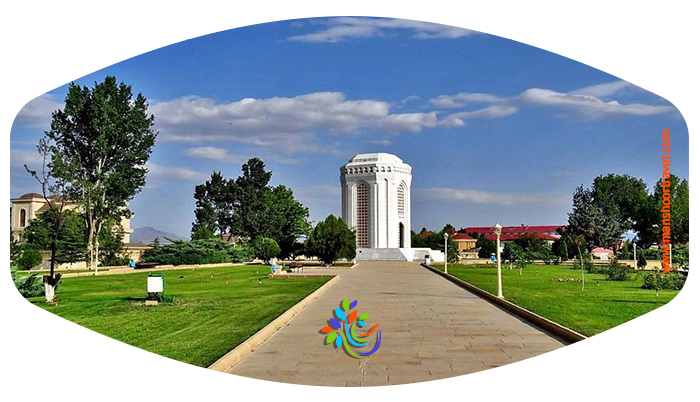 آشنایی با شهر نخجوان  جمهوری خودمختار نخجوان منطقه‌ای محصور در جمهوری آذربایجان است که از شرق و شمال با ارمنستان، از جنوب و غرب با ایران و از شمال غرب با ترکیه مرز مشترک دارد.